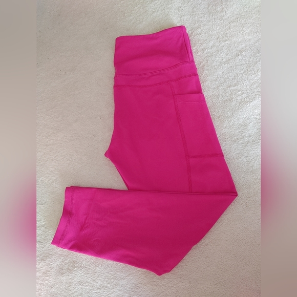 ZYIA Party Pink Light N Tight Capri 6-8 - Picture 1 of 1
